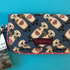 Bungalow 360 Otter Print Wallet / Clutch